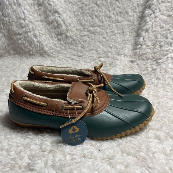 NWT Jambu JBU Gwen Vegan Duck Shoes faux fur lining size 10M - Picture 1 of 7